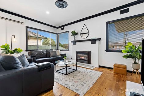 Property photo of 31 Stamford Street Wendouree VIC 3355