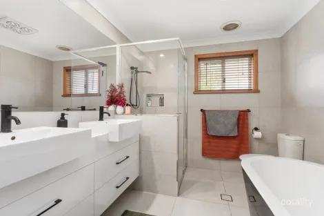 Property photo of 679 East Street East Albury NSW 2640