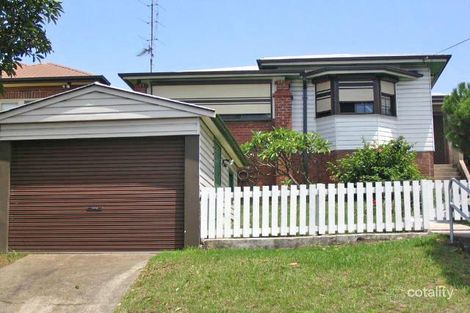 22 Second Ave N, Warrawong, NSW 2502