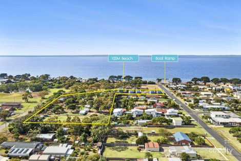 3/99 Leviens Rd, St Leonards, VIC 3223