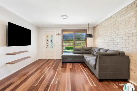 Property photo of 2/4 Tuggerah Circuit Flinders NSW 2529