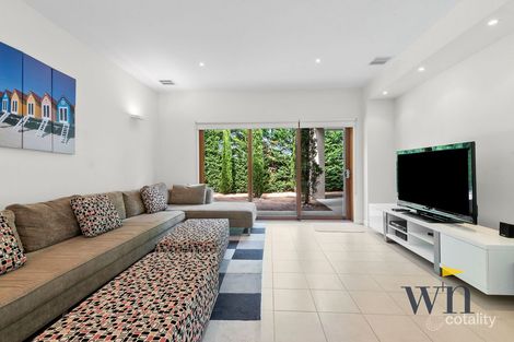 Property photo of 22 Parer Street Mount Martha VIC 3934