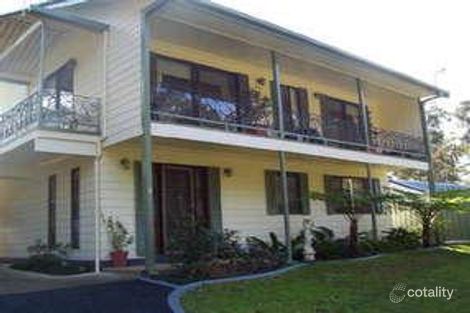 2 Wharf St, Nabiac, NSW 2312