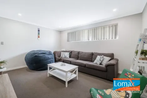 Property photo of 17 Romsey Glade Butler WA 6036