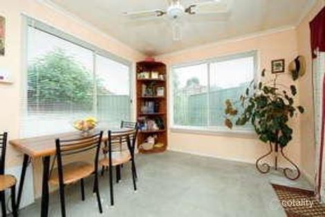 Property photo of 5 Barton Court Gladstone Park VIC 3043