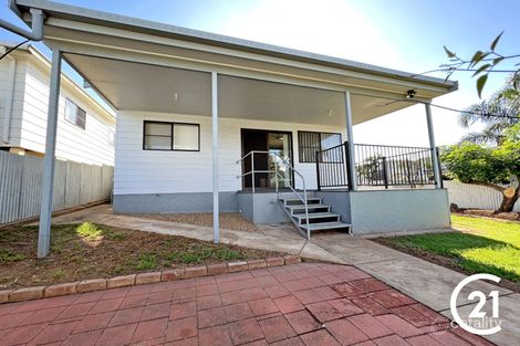 17 Howard St, Parkes, NSW 2870