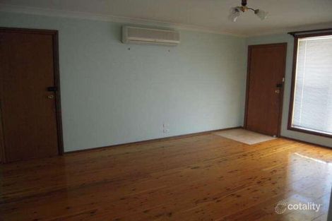Property photo of 3/6 Bensley Road Macquarie Fields NSW 2564