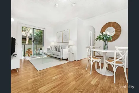 Property photo of 2/10-12 Robertson Street Narrabeen NSW 2101