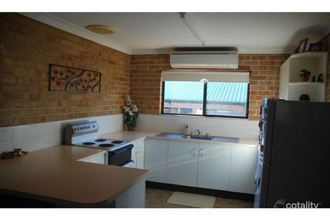 Property photo of 2/42 Lyndhurst Drive Bomaderry NSW 2541
