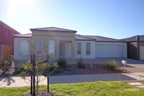 Property photo of 41 Waiben Crescent Point Cook VIC 3030