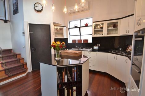 Property photo of 6 Little Bakers Lane Northcote VIC 3070