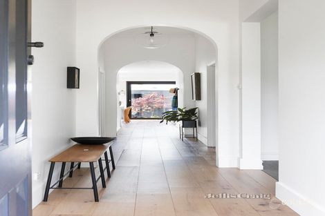 Property photo of 17 Beaconsfield Parade Northcote VIC 3070