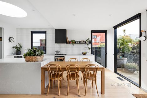 Property photo of 17 Beaconsfield Parade Northcote VIC 3070