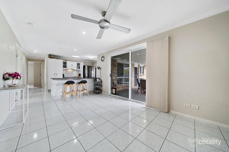 Property photo of 22 Sandford Court Heritage Park QLD 4118