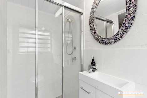 Property photo of 11 Camellia Place Crestwood NSW 2620