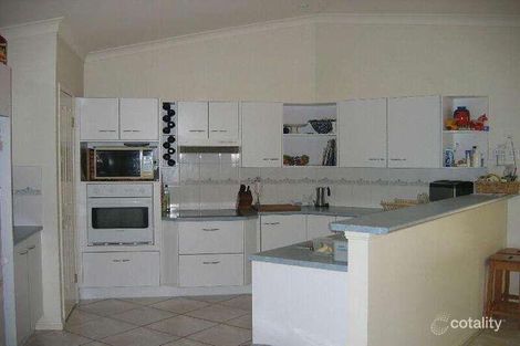 Property photo of 1 Thomas Place Upper Kedron QLD 4055