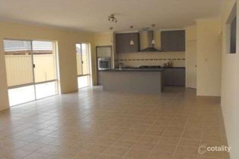 21 Bordeaux Pde, Piara Waters, WA 6112