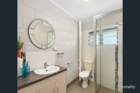 Property photo of 11/98 The Strand North Ward QLD 4810