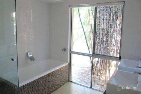 Property photo of 7 Tannah Court Broadbeach Waters QLD 4218