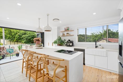 Property photo of 8 Egerton Place Wyoming NSW 2250