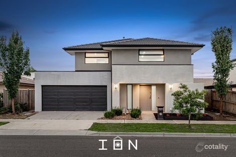 4 Maggie St, Cranbourne East, VIC 3977