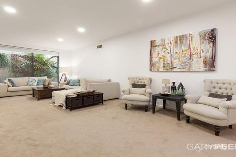 Property photo of 2/23 Spring Road Caulfield South VIC 3162