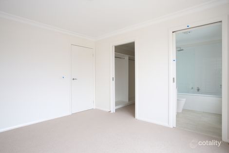 Property photo of 39 Billy Buttons Drive Narre Warren VIC 3805