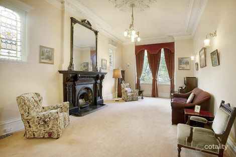 Property photo of 46 Hawthorn Grove Hawthorn VIC 3122