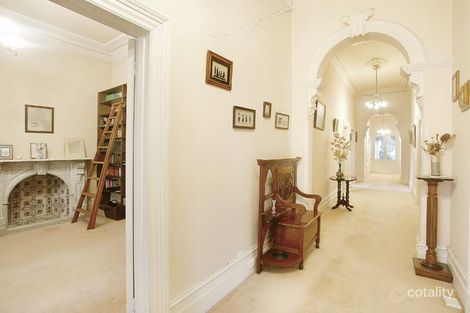 Property photo of 46 Hawthorn Grove Hawthorn VIC 3122