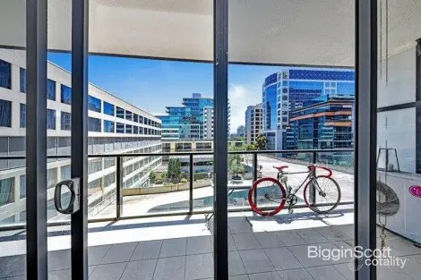 Property photo of 404/55 Queens Road Melbourne VIC 3004