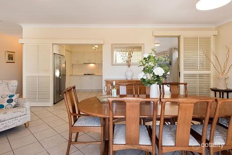 Property photo of 45 Flame Tree Crescent Carindale QLD 4152