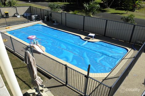 8a Elfin Ct, Moore Park Beach, QLD 4670