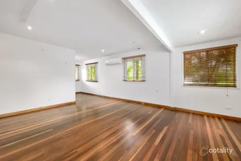 Property photo of 32 Belcaro Street Upper Mount Gravatt QLD 4122