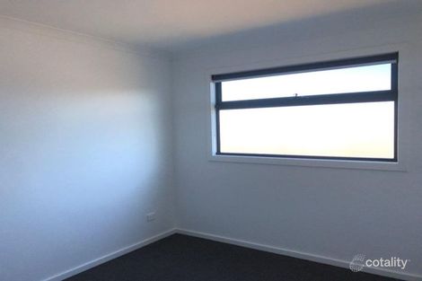 Property photo of 5/12 Sturt Court Officer VIC 3809