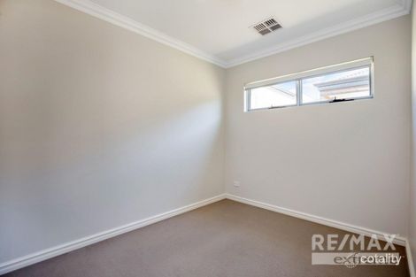 Property photo of 397B Flinders Street Nollamara WA 6061