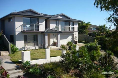 9 Leigh James Pl, Woolgoolga, NSW 2456