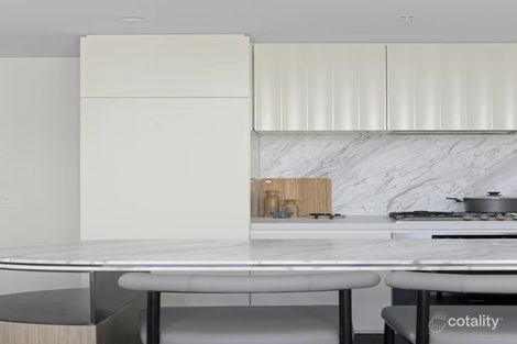 702/32 Palmerston Cres, South Melbourne, VIC 3205