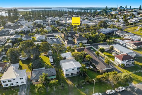 Property photo of 4/16 Beach Street Yamba NSW 2464