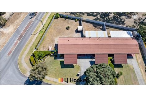 Property photo of 46 Stebbing Way Girrawheen WA 6064