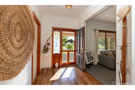 Property photo of 27 McDiarmid Place Glenroy NSW 2640