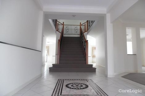 Property photo of 76 Arun Drive Arundel QLD 4214