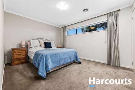 Property photo of 5 Don Collins Way Berwick VIC 3806