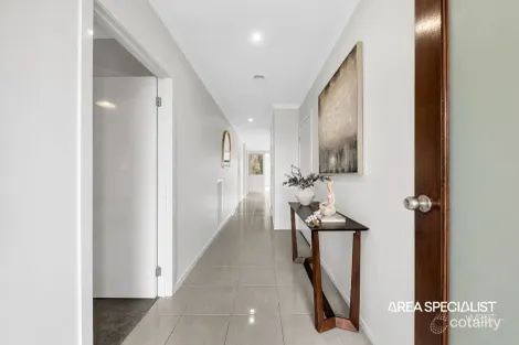 Property photo of 21 Noranda Circuit Harkness VIC 3337