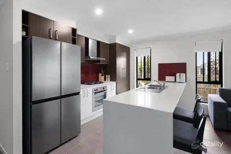 Property photo of 28 Mount View Crescent Narangba QLD 4504
