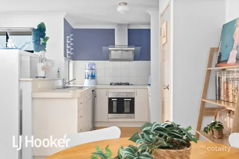 Property photo of 10/12 Holland Street Gosnells WA 6110