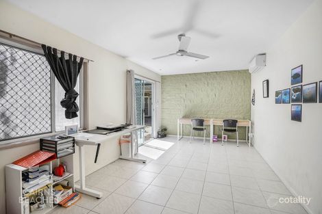 Property photo of 6 Satellite Street Clifton Beach QLD 4879