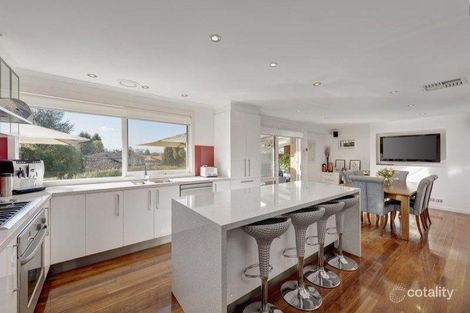 Property photo of 5 Ennersdale Court Templestowe VIC 3106