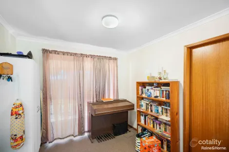 Property photo of 35 Galatea Street Point Vernon QLD 4655