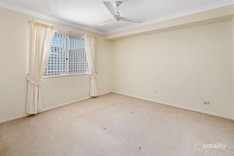 Property photo of 19 Davidson Street Wynnum QLD 4178