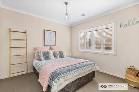 Property photo of 11 Bottletree Road Point Cook VIC 3030